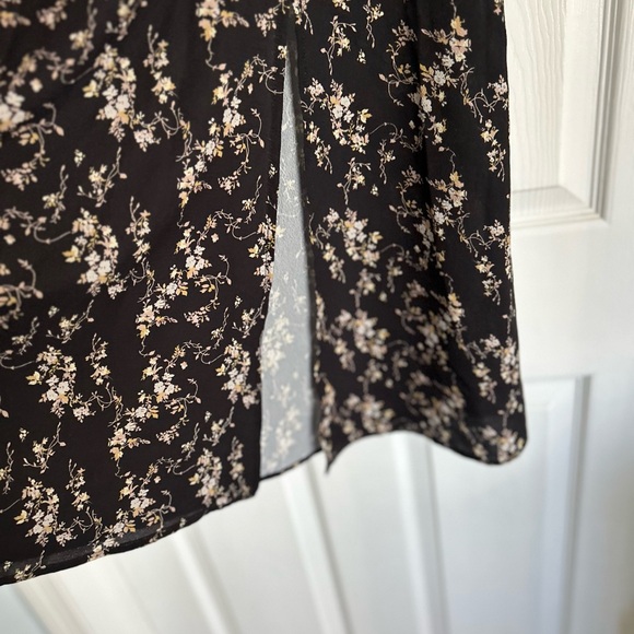 A.P.C. Black Floral Long Sleeve Dress - Picture 3 of 9
